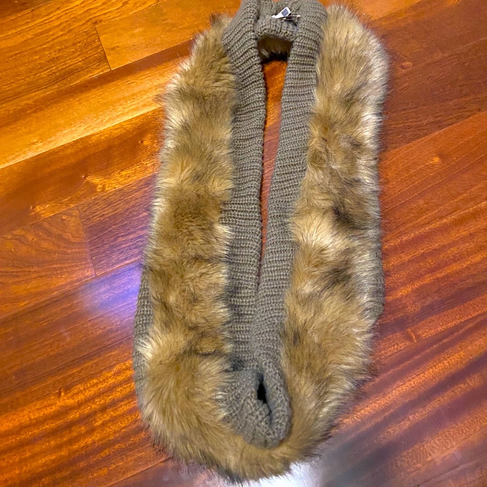 Faux Fur Scarf-Womens